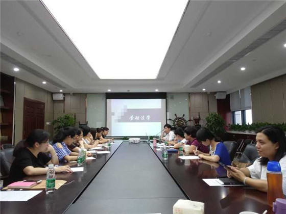 2017年7月底公司組織開(kāi)展法律知識(shí)專(zhuān)題講座培訓(xùn)